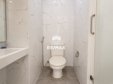 Disewakan Apartemen Pacific Garden, Alam Sutera Type terbesar di corner jendela besar & terang