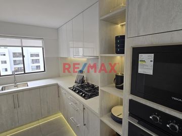 Venta De Departamento Dúplex 199.75 M2. Urb. Santa Cruz Miraflores