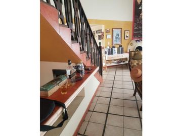 Hacienda con casa y terreno en venta tipo quinta en paute