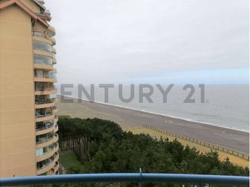 SE VENDE PENTHOUSE DUPLEX CONDOMINIO BOSQUE MAR