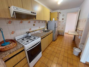 RETASADO Departamento 2 dormitorios c/balcon y terraza propia Opcional cochera