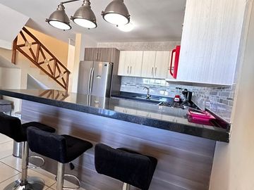 CASA EN VENTA PUNTA ESMERALDA 2