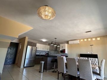 CASA EN VENTA PUNTA ESMERALDA 2