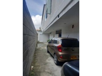 CASA TRIFAMILIAR VENTA  BARRANQUILLA PRADO VIEJO