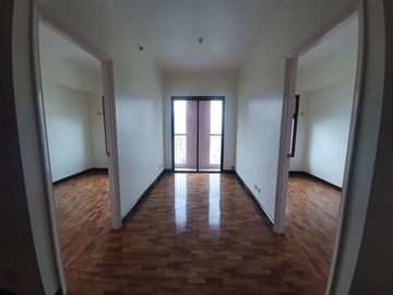For Rent to own condo in condominium unit in makati ayala avenue