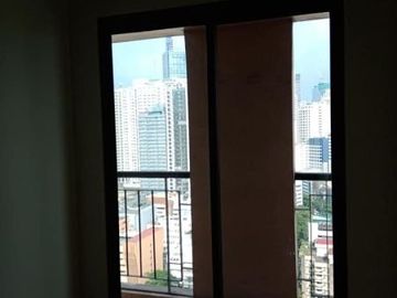 For Rent to own condo in condominium unit in makati ayala avenue