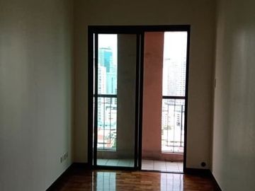 For Rent to own condo in condominium unit in makati ayala avenue