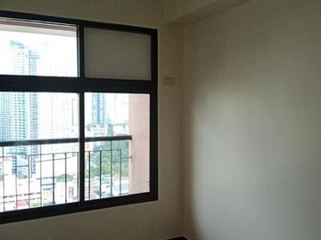 For Rent to own condo in condominium unit in makati ayala avenue