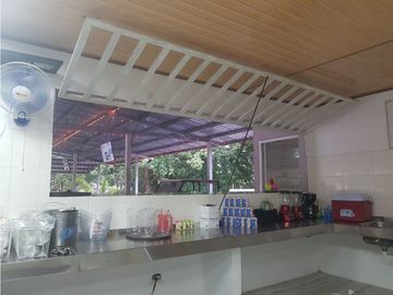 VENDO CABAÑA, RESTAURANTE Y TERRENO DE 5000M2 INTERAMERICANA