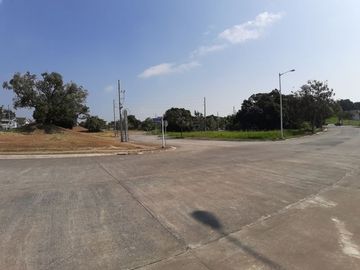 Susana Heights Lot for sale