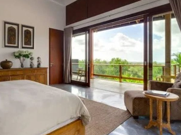 TROPICAL LUXURY OCEAN VIEW VILLA IN PECATU BADUNG