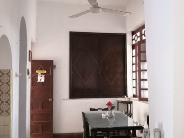 CASONA ESTILO ART DECO - COLONIAL  CERCA DEL CENTRO DE MERIDA, YUCATAN