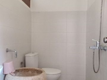 rumah di bendungan hilir jakarta pusat harga mendekati NJOP