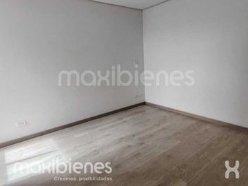apartamento en venta en  los alcázares. Cod V71755