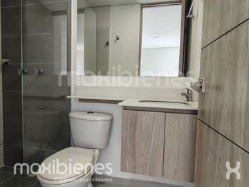 apartamento en venta en  los alcázares. Cod V71755