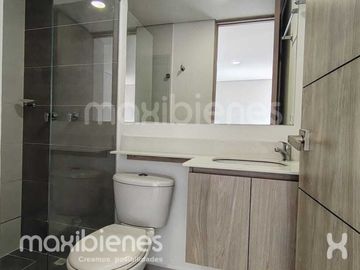 apartamento en venta en  los alcázares. Cod V71755