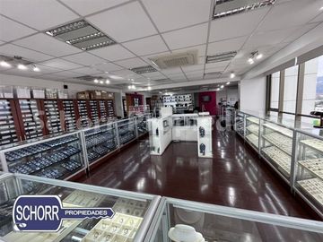Oficinas de 140 m2 planta libre en arriendo en Talca