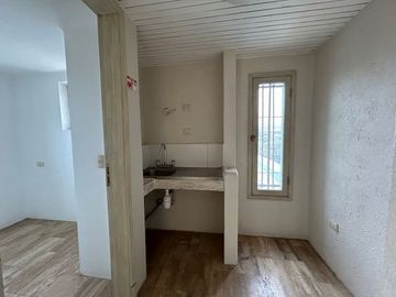 Casa en Venta en Propiedad única en centro histórico de Los Vilos. 2 casas con acceso independiente. Bodegón Cultural de Los Vilos