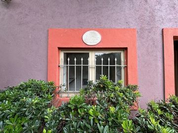 Casa en Venta en Propiedad única en centro histórico de Los Vilos. 2 casas con acceso independiente. Bodegón Cultural de Los Vilos