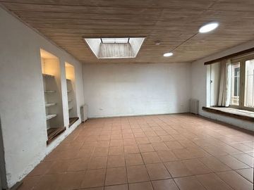 Casa en Venta en Propiedad única en centro histórico de Los Vilos. 2 casas con acceso independiente. Bodegón Cultural de Los Vilos