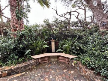 Casa en Venta en Propiedad única en centro histórico de Los Vilos. 2 casas con acceso independiente. Bodegón Cultural de Los Vilos