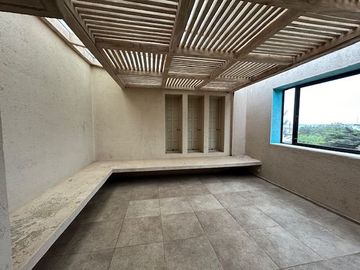 Casa en Venta en Propiedad única en centro histórico de Los Vilos. 2 casas con acceso independiente. Bodegón Cultural de Los Vilos