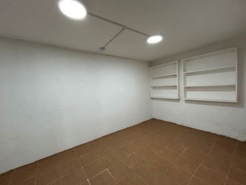 Casa en Venta en Propiedad única en centro histórico de Los Vilos. 2 casas con acceso independiente. Bodegón Cultural de Los Vilos