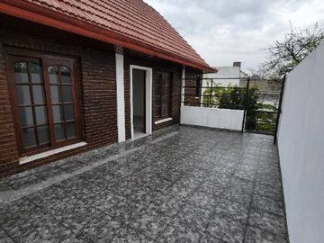 Departamento Tipo Casa en venta en Villa Dominico