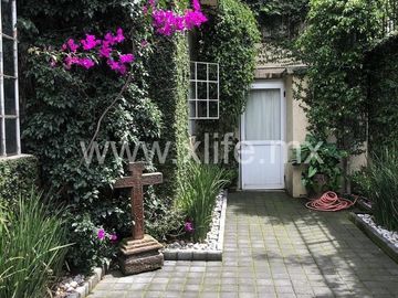 VENTA  CASA TIPO TOWN HOUSE, LOMAS DE CHAPULTEPEC