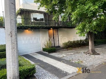 VENTA  CASA TIPO TOWN HOUSE, LOMAS DE CHAPULTEPEC