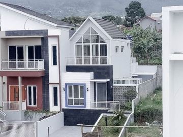 Rumah View Mantap bandung lembang Harga WOOOOW