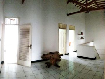 rumah dijual di kebayoran lama dekat dengan stasiun