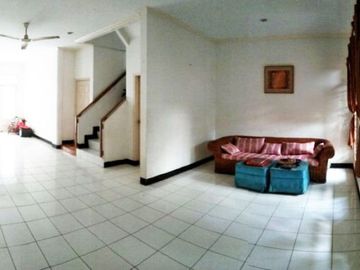 rumah dijual di kebayoran lama dekat dengan stasiun