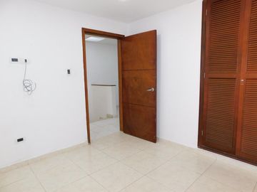 casa en venta en el tabor. Cod V85362