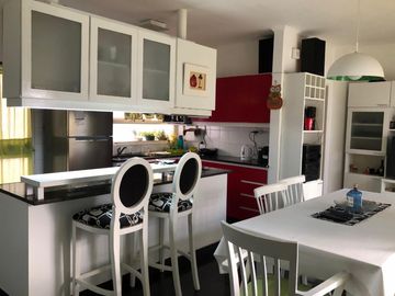La Imprenta- Excelente Duplex. Amplios ambientes. Toda la Luz