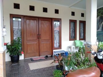 DIJUAL CEPAT RUMAH KOKOH DI JATIWARINGIN PONDOKGEDE BEKASI