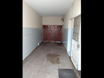 Casa  en Venta Villa Luzuriaga / La Matanza (B012 71)