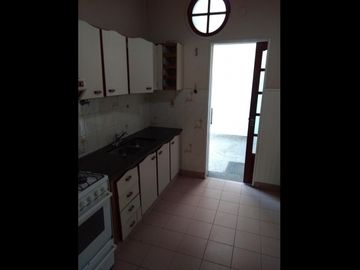 Casa  en Venta Villa Luzuriaga / La Matanza (B012 71)