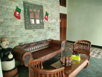 Dijual Rumah Luas Harga Menarik Dekat Stasiun Pondok Ranji