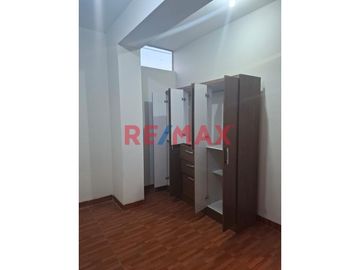 ✨ ¡Vive la comodidad y tranquilidad que mereces en un minidepartamento en cuarto piso ubicado en calle Eduardo Ordoñez! ✨

📍 Ubicación: A pocos minu
