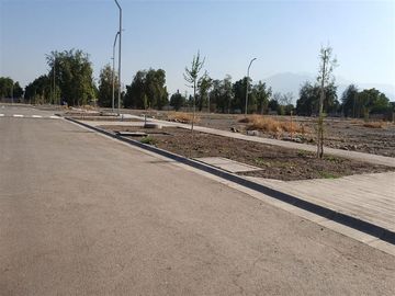 Sitio en Venta en Ramon Subercaseaux 1200 cercano a calle los Almendros