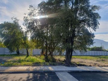 Sitio en Venta en Ramon Subercaseaux 1200 cercano a calle los Almendros