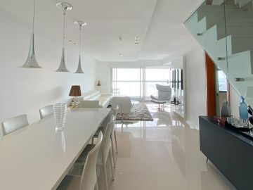 Duplex en Miami Bvar. 4 dormitorios 5 baños  - Playa Mansa