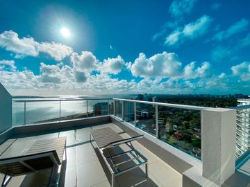 Duplex en Miami Bvar. 4 dormitorios 5 baños  - Playa Mansa