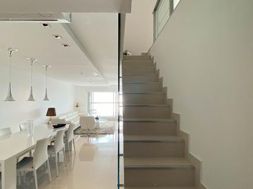 Duplex en Miami Bvar. 4 dormitorios 5 baños  - Playa Mansa