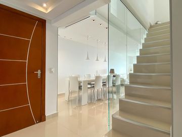Duplex en Miami Bvar. 4 dormitorios 5 baños  - Playa Mansa