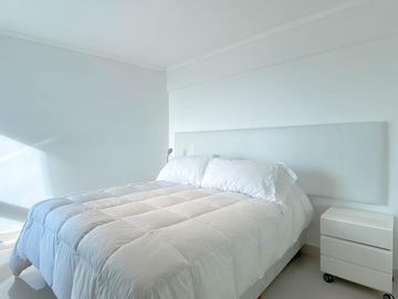 Duplex en Miami Bvar. 4 dormitorios 5 baños  - Playa Mansa