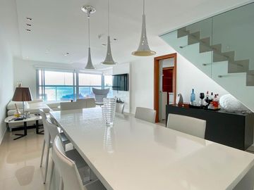 Duplex en Miami Bvar. 4 dormitorios 5 baños  - Playa Mansa