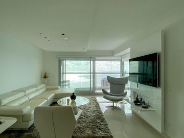 Duplex en Miami Bvar. 4 dormitorios 5 baños  - Playa Mansa