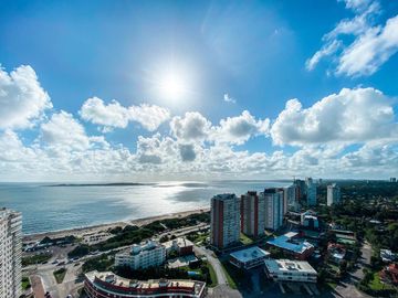 Duplex en Miami Bvar. 4 dormitorios 5 baños  - Playa Mansa